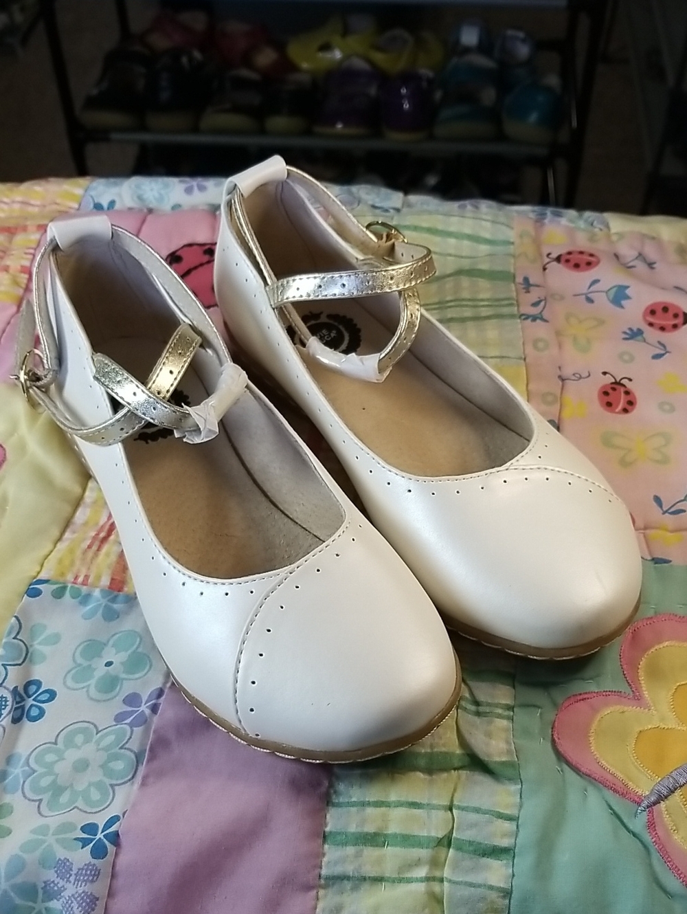 Livie & Luca Pearly White Leather Dress Shoes with Gold Criss Cross Straps HTF 3